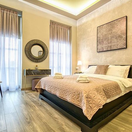 Plaka Filotheis House B Apartment เอเธนส์ ภายนอก รูปภาพ