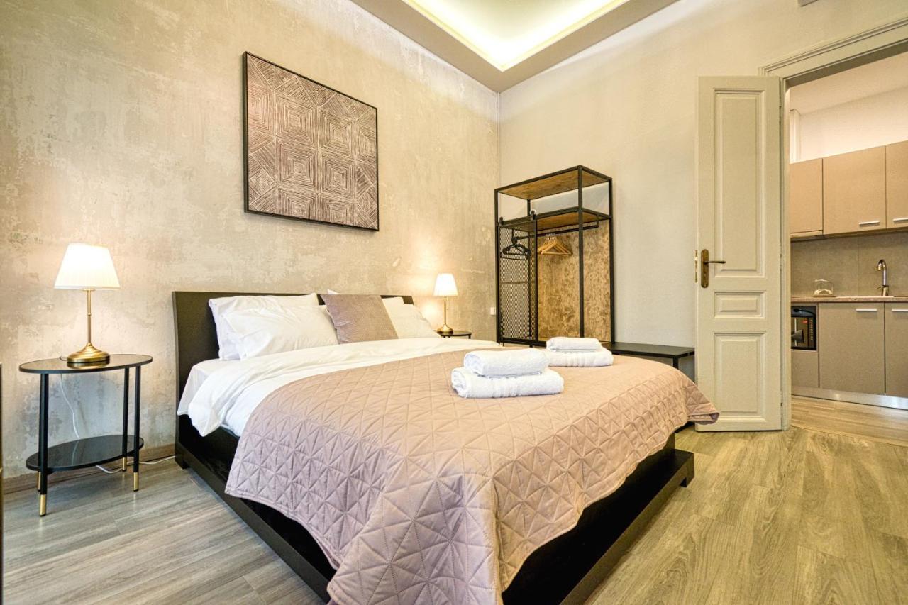 Plaka Filotheis House B Apartment เอเธนส์ ภายนอก รูปภาพ